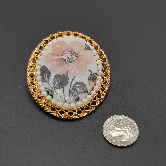 Vintage Hand Painted Porcelain Brooch, Pink Flower, 2 1/8", 1960s - Picture 5 of 11